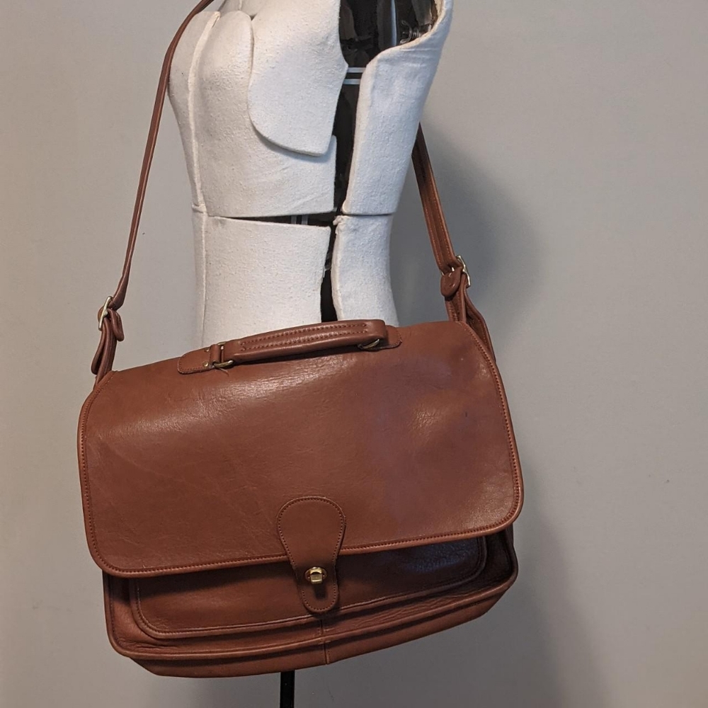 Vintage Classic Coach Briefcase Shoulder Bag Leather British Tan